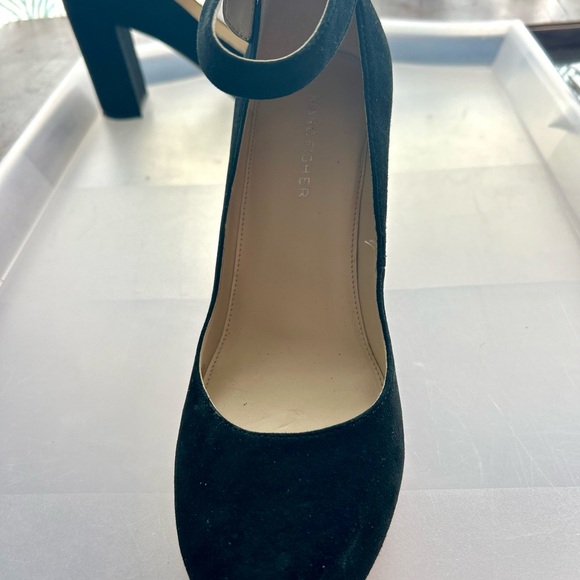 Marc Fisher Women's Block Heel Pumps Size 6 Black Suede With Strap - Picture 3 of 5